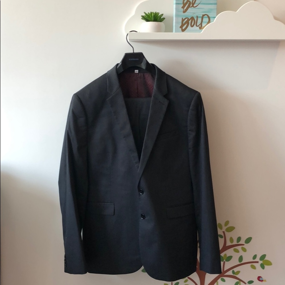 Charcoal gray Express Innovator just the top